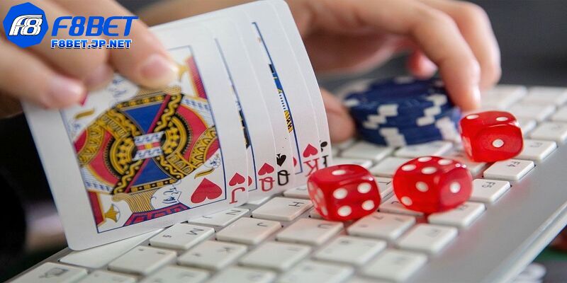 Game đánh bài online mang lại sự tiện lợi và linh hoạt trong từng ván bài